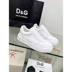 Dolce Gabbana Low Shoes